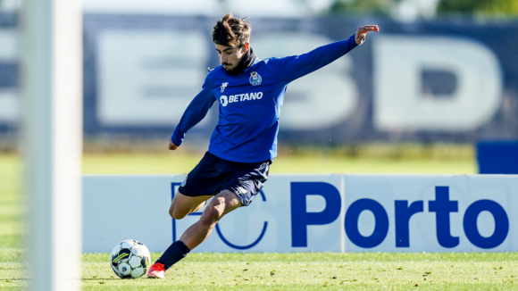 FC Porto: Sessão matinal com vista para Chaves