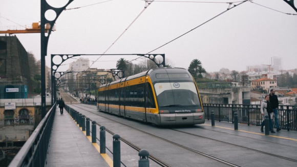 Metro do Porto prevê lançar concurso público da Linha Rubi em 17 de março