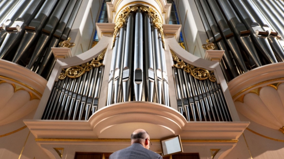 Três anos depois, órgão de tubos da Igreja da Lapa volta como um “presente super incrível”