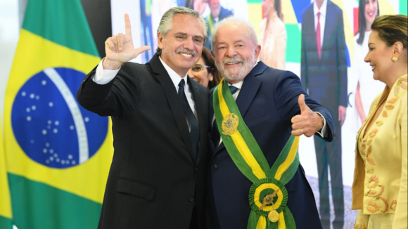 Brasil e Argentina estarão a preparar uma nova moeda única