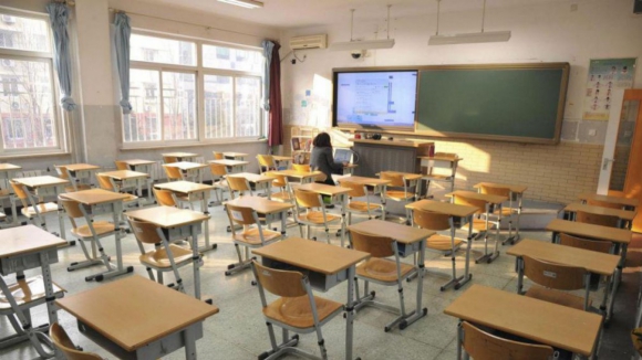 Câmara de Aveiro vai contratar mais funcionários para as escolas