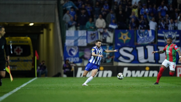 FC Porto: Nulo persiste ao intervalo com quatro expulsões à mistura