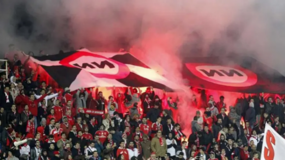 "Casuals": Oito adeptos ligados às claques do Benfica ficam em prisão preventiva 