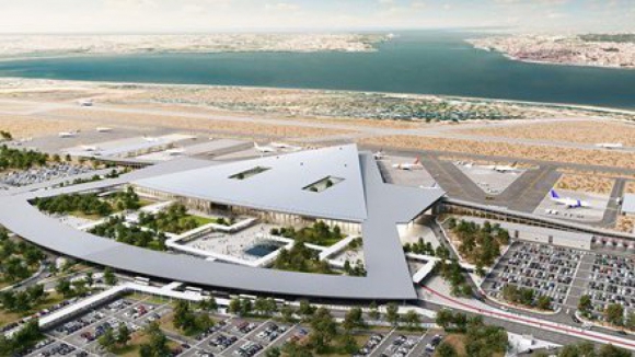 Portugal já perdeu quase 650 milhões de euros por não se decidir em relação a novo aeroporto