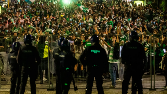 Adeptos do Sporting agridem jornalista após derrota frente ao FC Porto