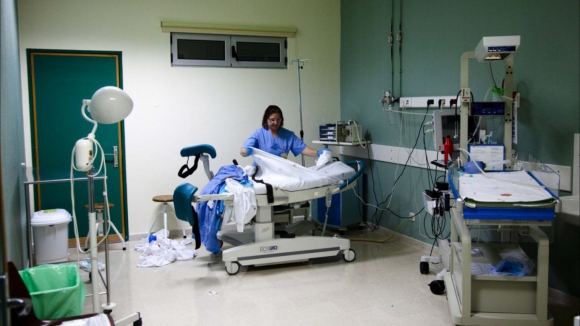 Projetos de hospitais para melhorar blocos de parto ascendem a 37 milhões