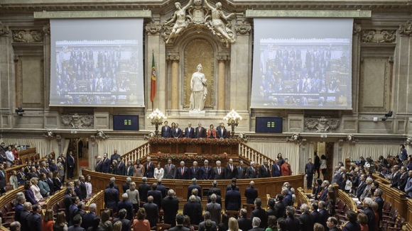 PSD não aceita que Presidente brasileiro discurse na sessão solene do 25 de Abril