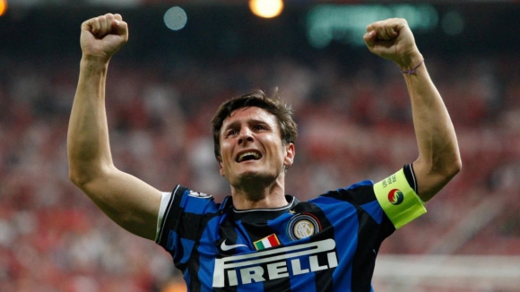 "Vamos deparar-nos com um ambiente intenso". Javier Zanetti projeta visita do Inter ao Dragão 