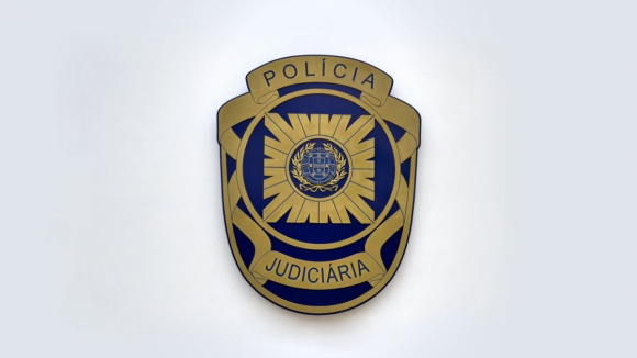 Homem julgado no Porto por tentativa de homicídio com arma de fogo