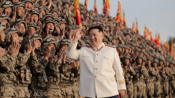 Pyongyang destaca 800 mil voluntários para "combater os imperialistas americanos"
