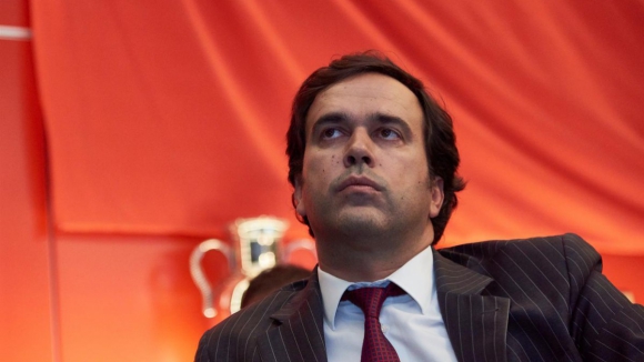 Ex-administrador do Benfica acusado de fraude fiscal vai fazer a manutenção do Estádio da Luz