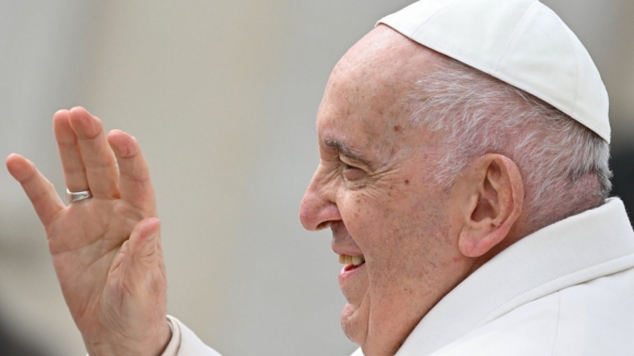 Papa Francisco teve uma “noite tranquila” no hospital e deverá celebrar missa de Domingo de Ramos