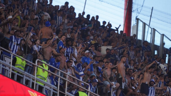 FC Porto partilha vídeo de hino dos ‘Dragões’ entoado na Luz