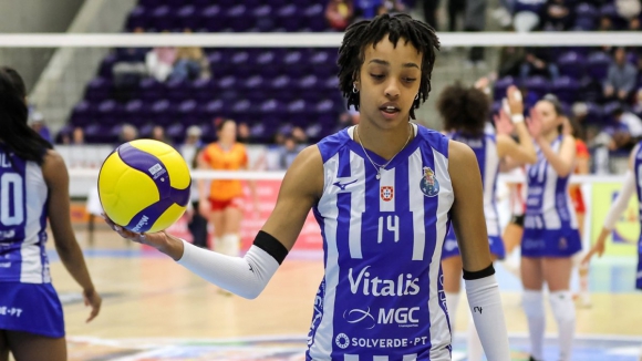 FC Porto (Voleibol): "Queremos dar este campeonato aos nossos adeptos", afirmou Tia Jimerson