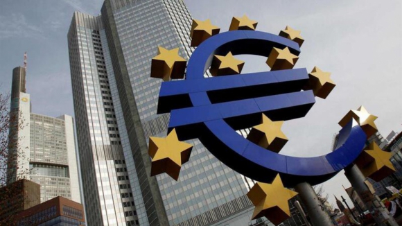 Crescimento do PIB da zona euro abranda para 1,3% no primeiro trimestre