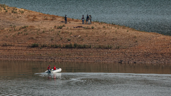 Caso Maddie: Investigadores regressam para terceiro dia de buscas na barragem do Arade