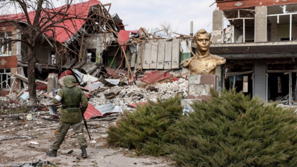 Guerra na Ucrânia. Ataque a Lugansk faz cinco mortos e 19 feridos dizem autoridades russas