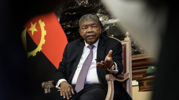 Presidente angolano diz que “relações entre Angola e Portugal nunca estiveram tão boas”