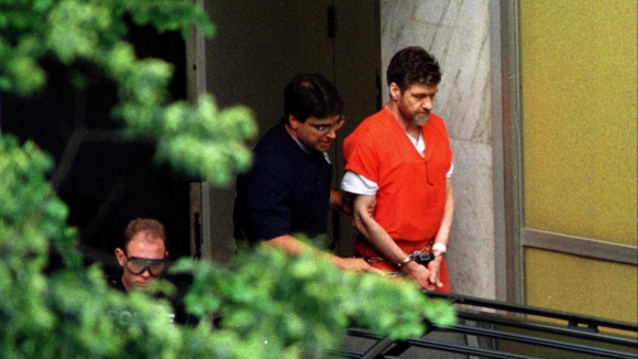 Bombista "Ted" Kaczynski conhecido como "Unabomber" encontrado morto na pris&atilde;o&nbsp;