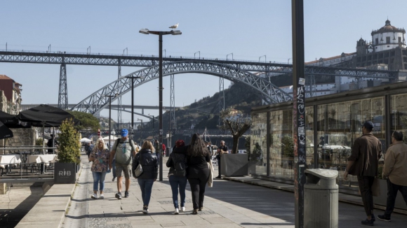 Concurso para nova ponte rodoferroviária sobre o Douro lançado até ao Natal