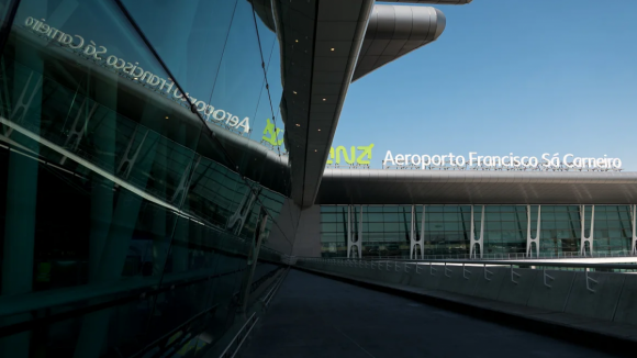 Aeroporto do Porto distinguido pela capacidade de rápida recuperação de tráfego
