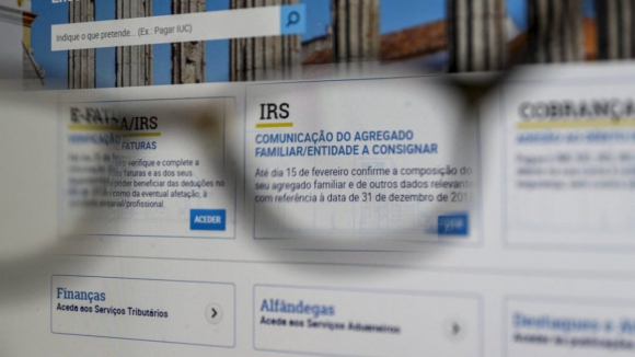 Reembolsos do IRS rondaram os mil euros 