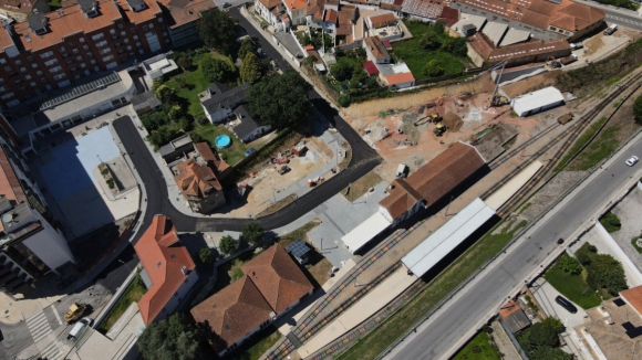 &Aacute;gueda transforma zona do Largo da Esta&ccedil;&atilde;o em central intermodal