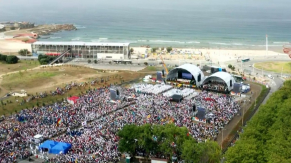 Emissão especial Porto Canal - Missa pré-JMJ no Parque da Cidade