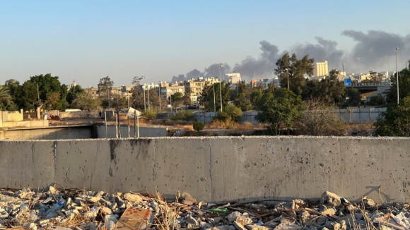 Pelo menos 27 mortos em confrontos entre milícias na Líbia