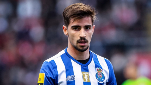 Futebolista Rodrigo Concei&ccedil;&atilde;o assina pelos su&iacute;&ccedil;os do FC Zurique