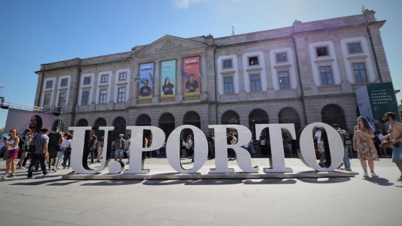 Superioridade total do Norte no acesso ao Ensino Superior: 9 dos 10 cursos com notas mais elevadas no Porto, Braga e Aveiro