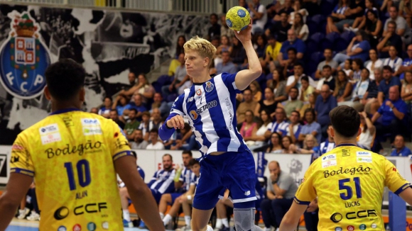 FC Porto (Andebol): "Se estivermos focados, vamos ganhar", antevê Jakob Mikkelsen