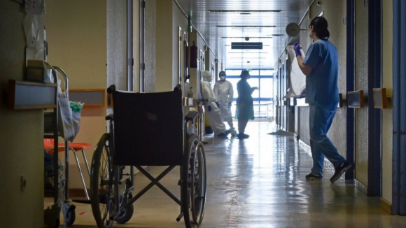 Recusa dos médicos a horas extras causa constrangimentos em 27 hospitais