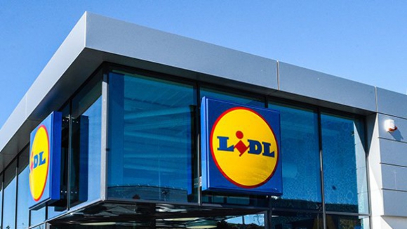 Menor do Porto apanhada a roubar para adultos no Lidl em Braga