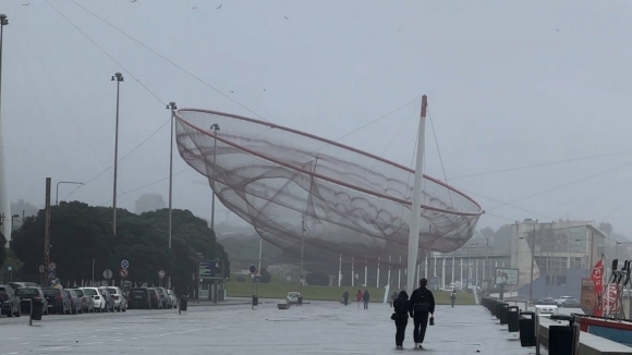 Depressão Aline traz chuva, vento forte e trovada para esta quarta-feira