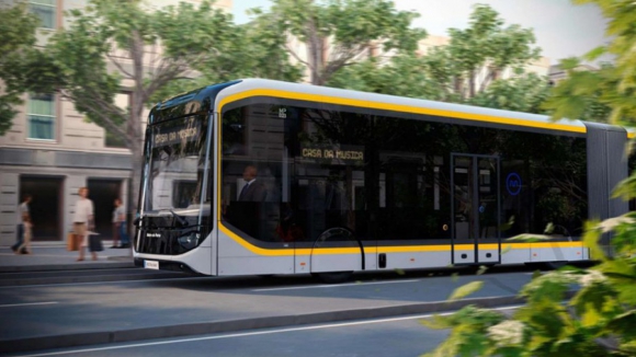 As primeiras imagens do novo metrobus do Porto