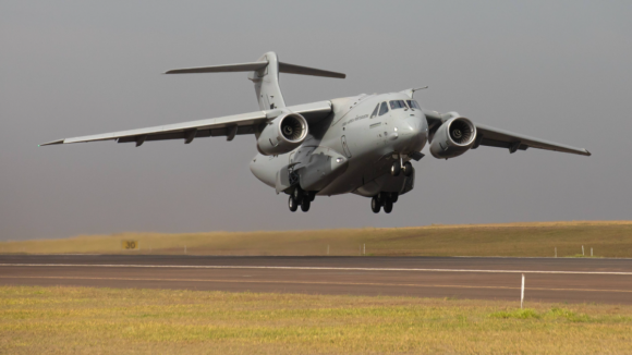 Primeiro KC-390 da Força Aérea Portuguesa estreado em voo