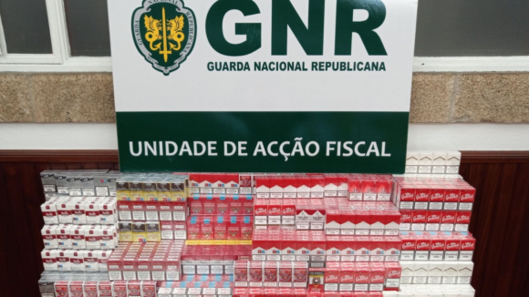 GNR do Porto apreende de 33 mil cigarros e 28 litros de bebidas alcoólicas