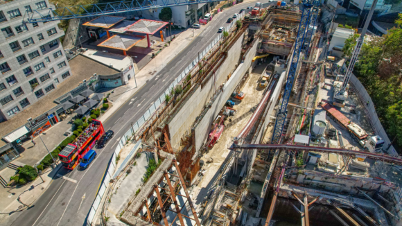 Divulgadas novas imagens da construção da futura estação de metro na Praça da Galiza