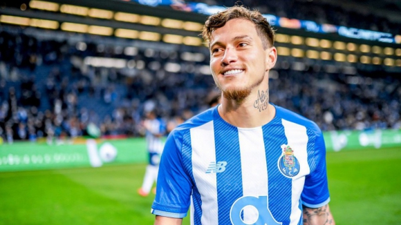 Jogador do mês, Otávio, o farol do Dragão