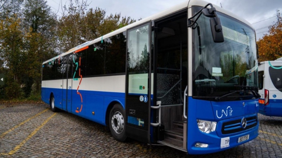 Mais cinco concelhos conhecem os horários dos novos autocarros da UNIR