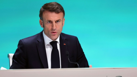 Macron avisa que destruição total do Hamas pode significar dez anos de guerra