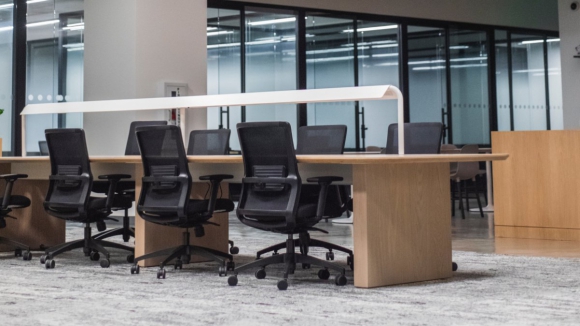 "Semana de quatro dias n&atilde;o &eacute; trabalhar da mesma forma e folgar &agrave; sexta", diz coordenador do projeto-piloto do Governo