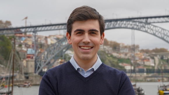 Federação Académica do Porto tem novo presidente e é o mais jovem da sua história