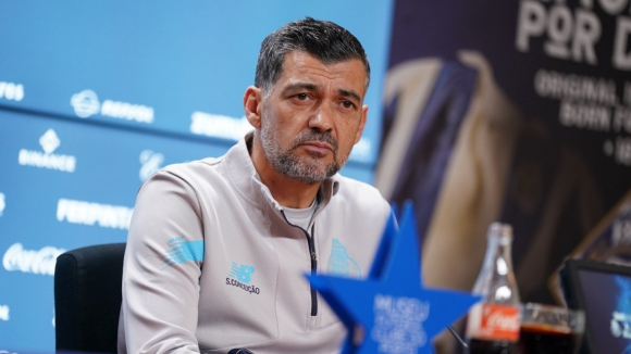 FC Porto: “É preciso jogar à Porto e ter uma mentalidade competitiva forte”, realça Sérgio Conceição