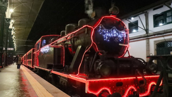 Comboio de Natal a vapor regressa sábado entre Porto e Ermesinde