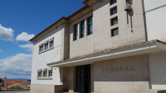 Reabilitação de três tribunais do distrito de Bragança vão custar 1,2 milhões de euros