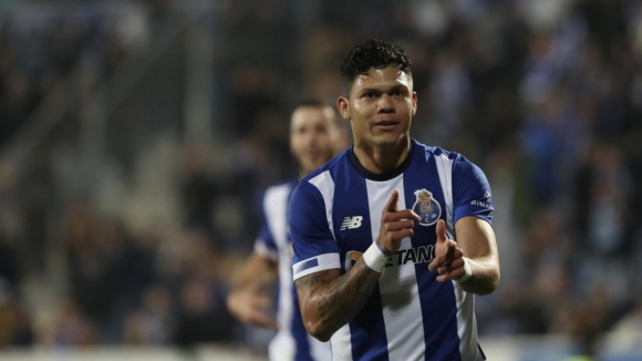 FC Porto festeja hat trick de Evanilson. “Vivam o momento!”