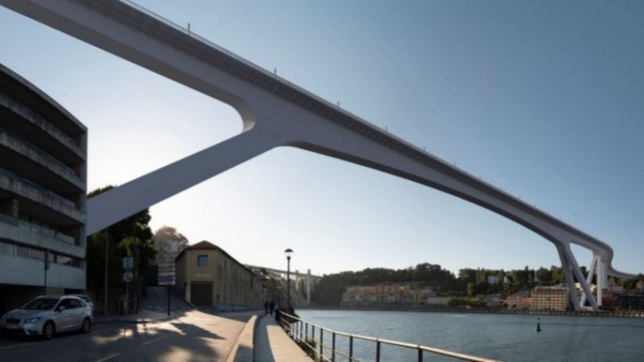 Linha Rubi. Moradores afetados com futura ponte sobre o Douro criam associação