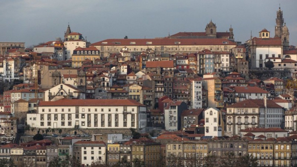 Porto aposta na promoção de quarteirões da cidade para dispersar fluxos turísticos